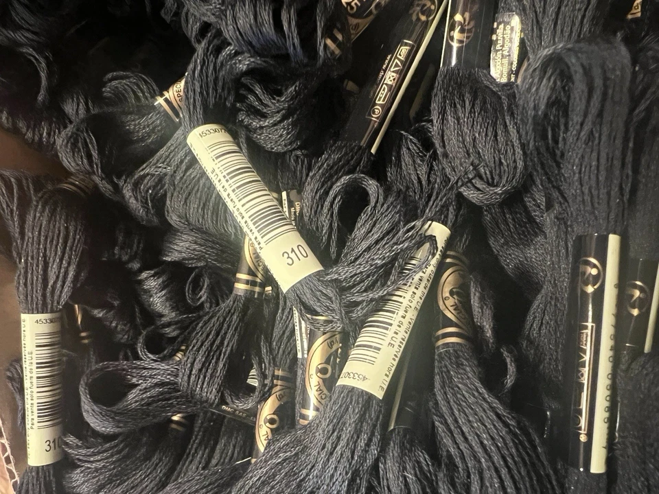Huge Wholesale Lot 200 NEW DMC Embroidery Floss 310 BLACK Threads Cross Stitch - Image 3 of 4
