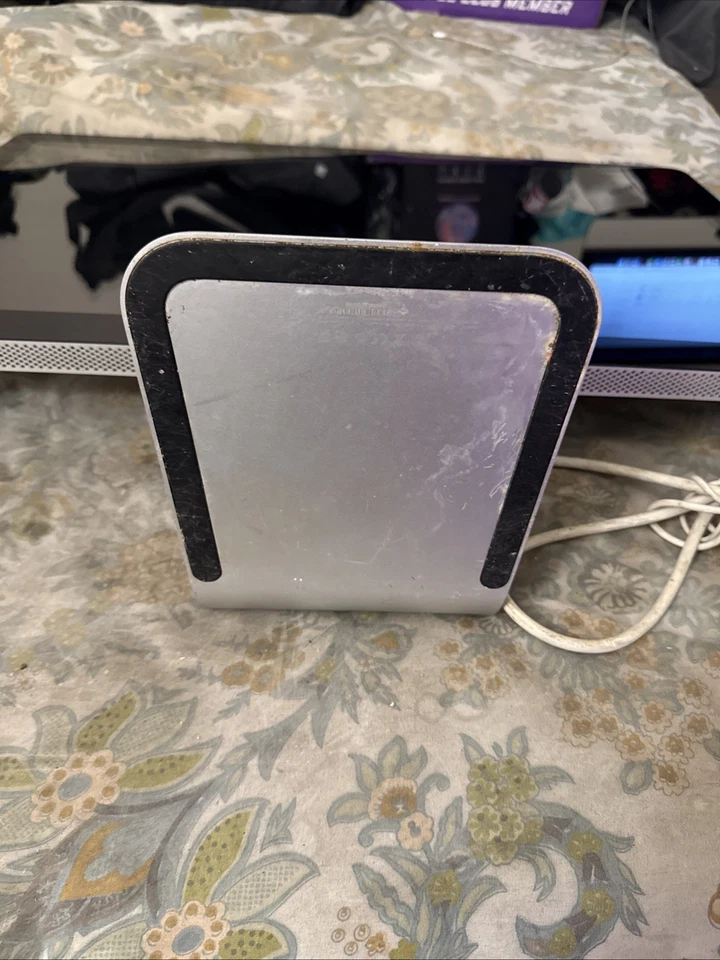 27 (inch): "Cinema-Display" Monitor. | (ONLY) - Image 3 of 4