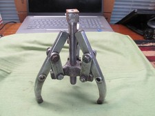 Vtg. Otc Usa 3-jaw Puller