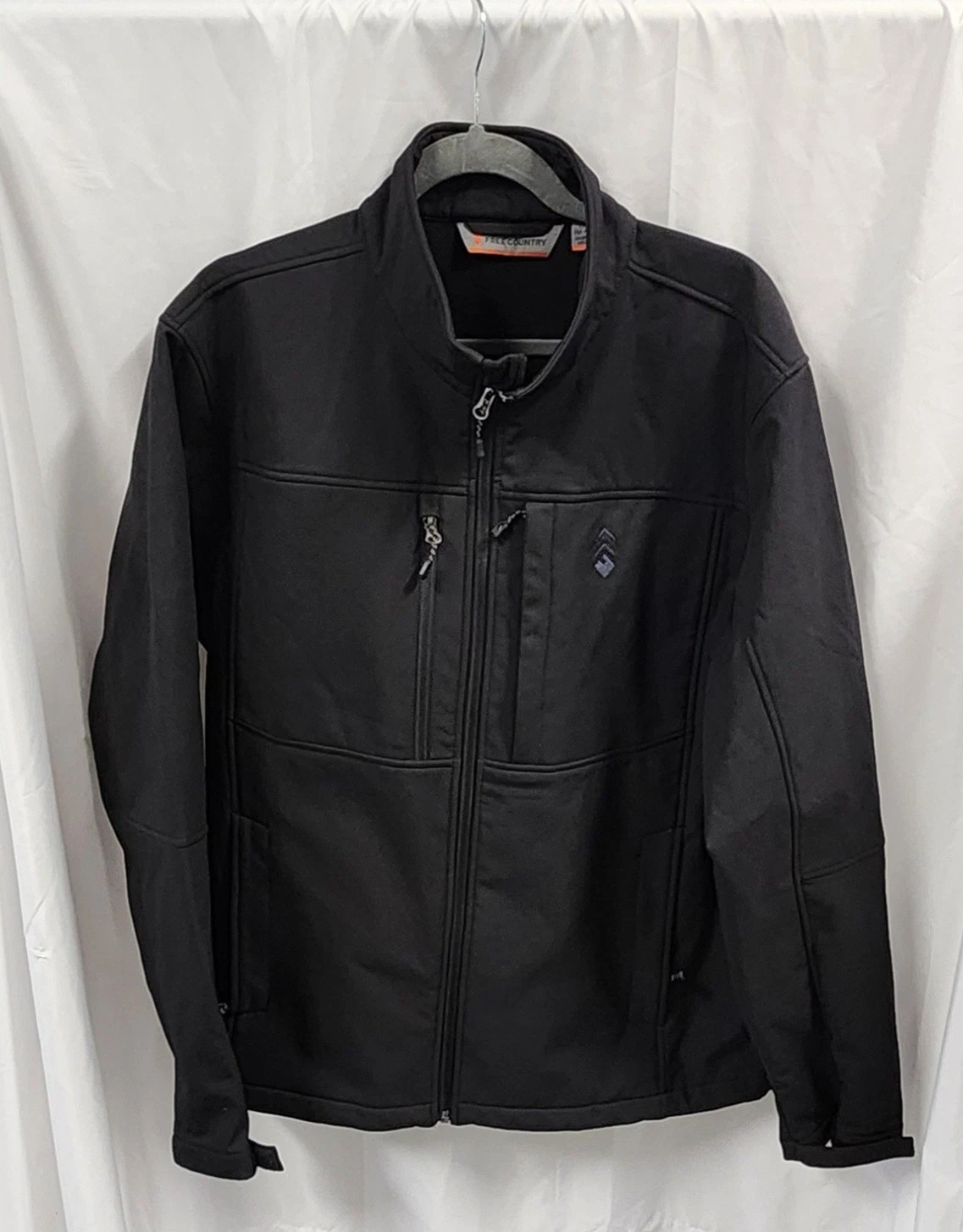 Jacket~Mens~Free Country~Stretch~Wind & Water Resistant~Softshell~Sz. Large~Blk