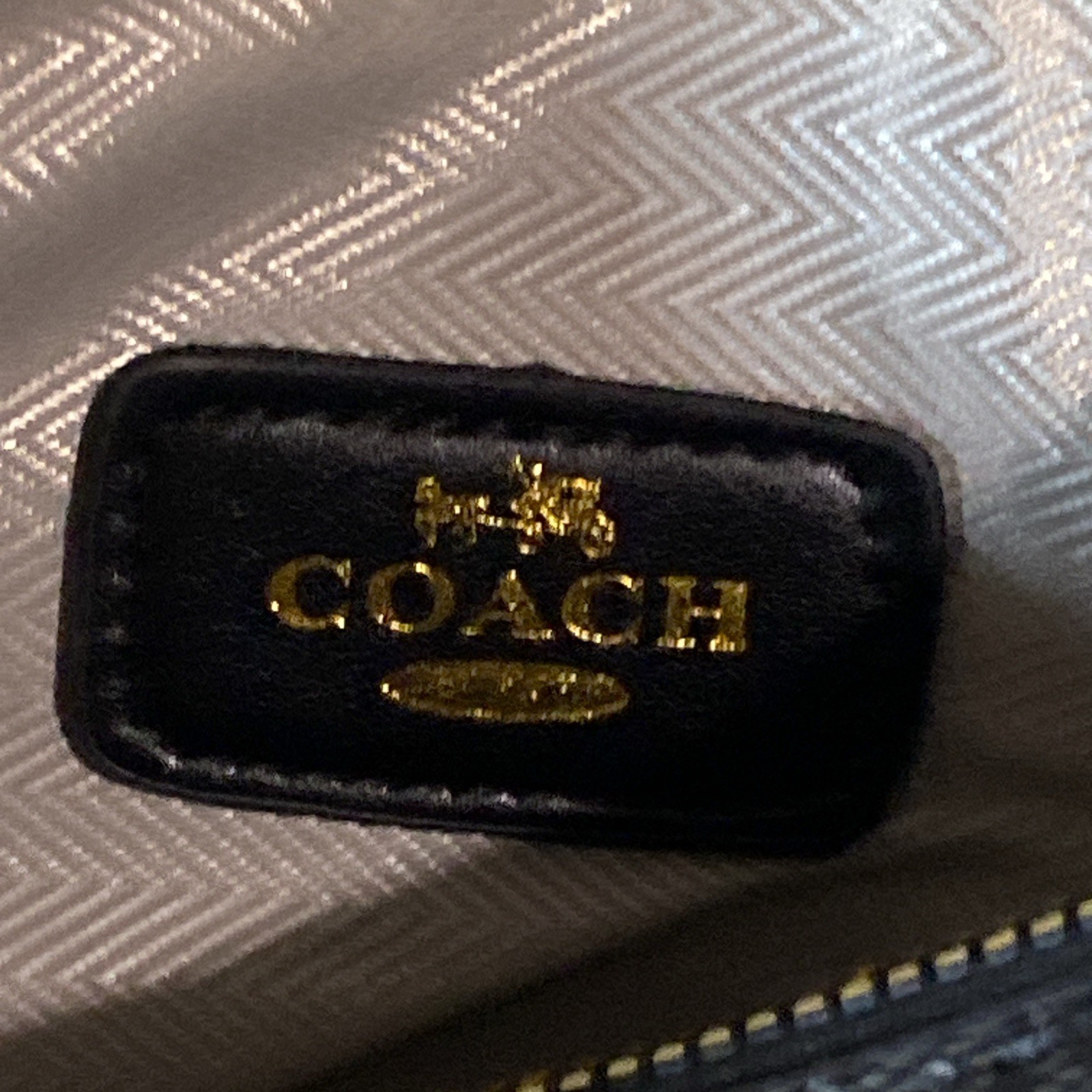 Coach Brown Black Logo Shoulder Bag Gold Hardware Zip Designer thumbnail 8