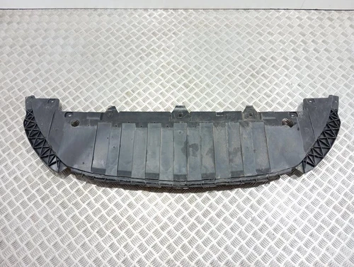 A2468850136 Motorabdeckung für MERCEDES-BENZ B-KLASSE (BM 246) 2018 7107504 - Bild 2 von 10