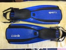 MARES PLANA AVANTI Open Heel FINS - Size Small - Color Blue