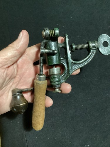 Vintage 12 GA Shotgun Reload/ Crimping Tool - Bild 6 von 13