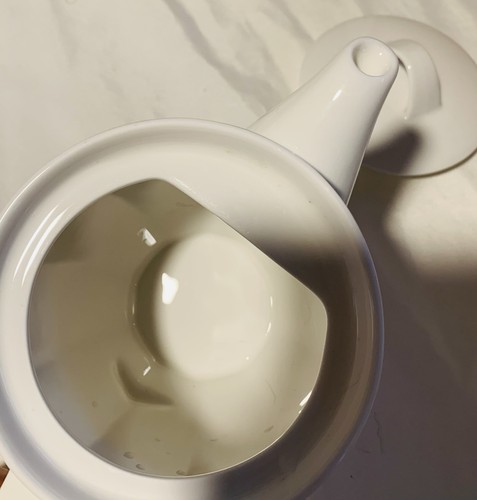 Villeroy & Boch Geo White 0158 Mini Teapot 3.75" 16 Oz Germany Discontinued - Picture 2 of 6
