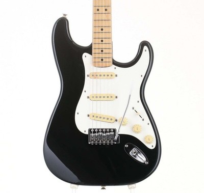 Fender Squier Series Stratocaster Maple Fingerboard Black