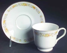 Four Crown Cheltenham Cup & Saucer 2648284