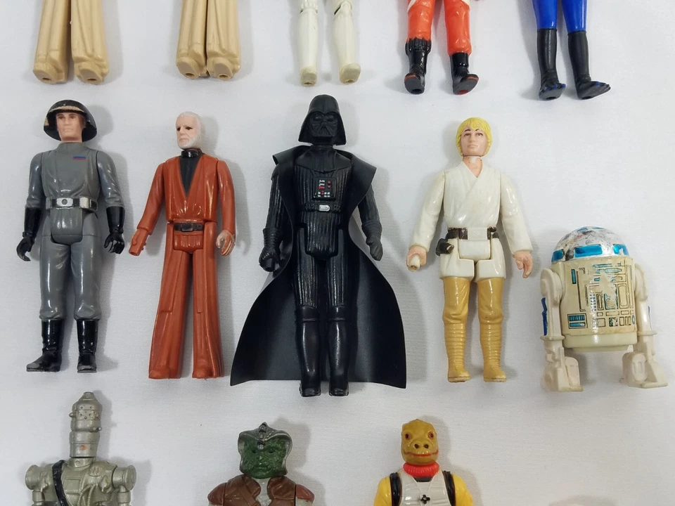 Star Wars Action Figure Lot of 14 Vader Luke Skywalker R2-D2 Obi Wan Hong Kong - Image 3 of 4