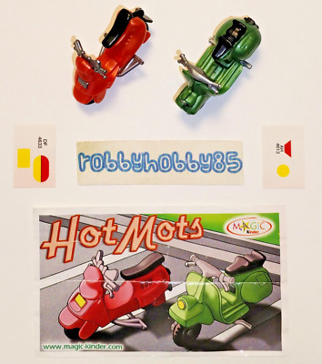 SCOOTER VESPA COMPLETE SET OF 2 TOYS WITH PAPERS KINDER JOY SURPRISE EGG 2005