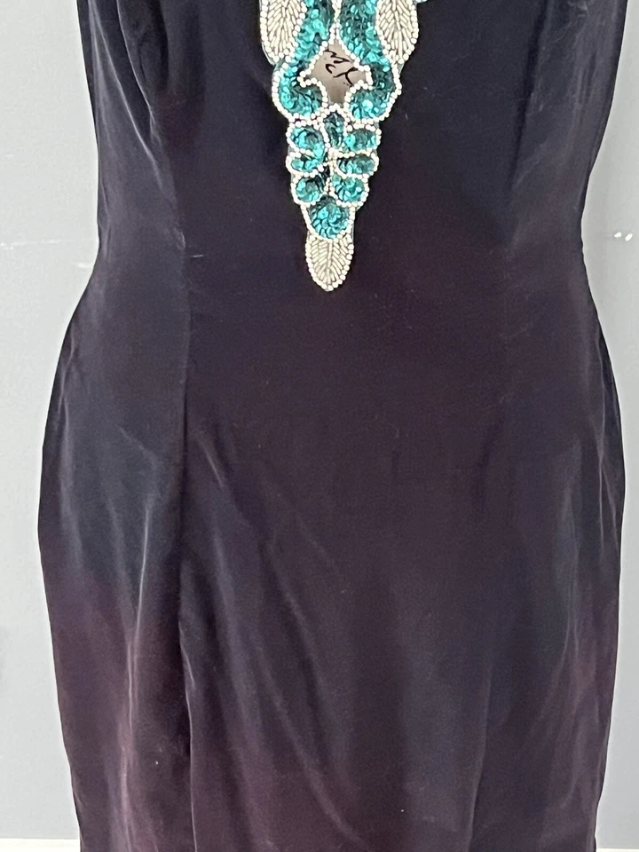 Vestido de Colección Baile de graduación Zum Zum Negro Terciopelo Verde Esmeralda Lentejuelas Talla 13/14 Halter Top Foto 3 de 4