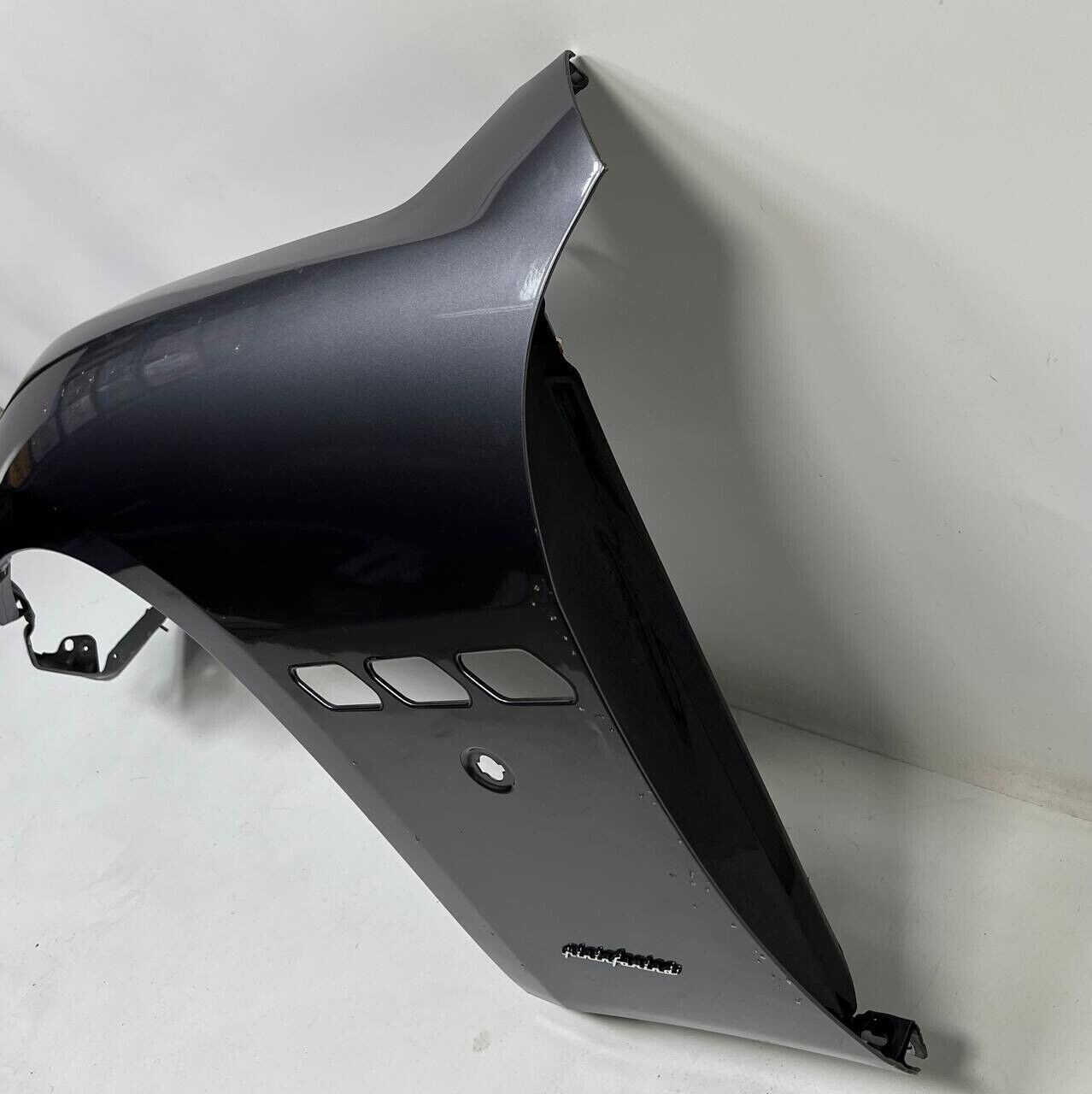 2008 2009 2010 2011 2012 2013-2017 MASERATI GRANTURISMO FRONT LEFT DRIVER FENDER