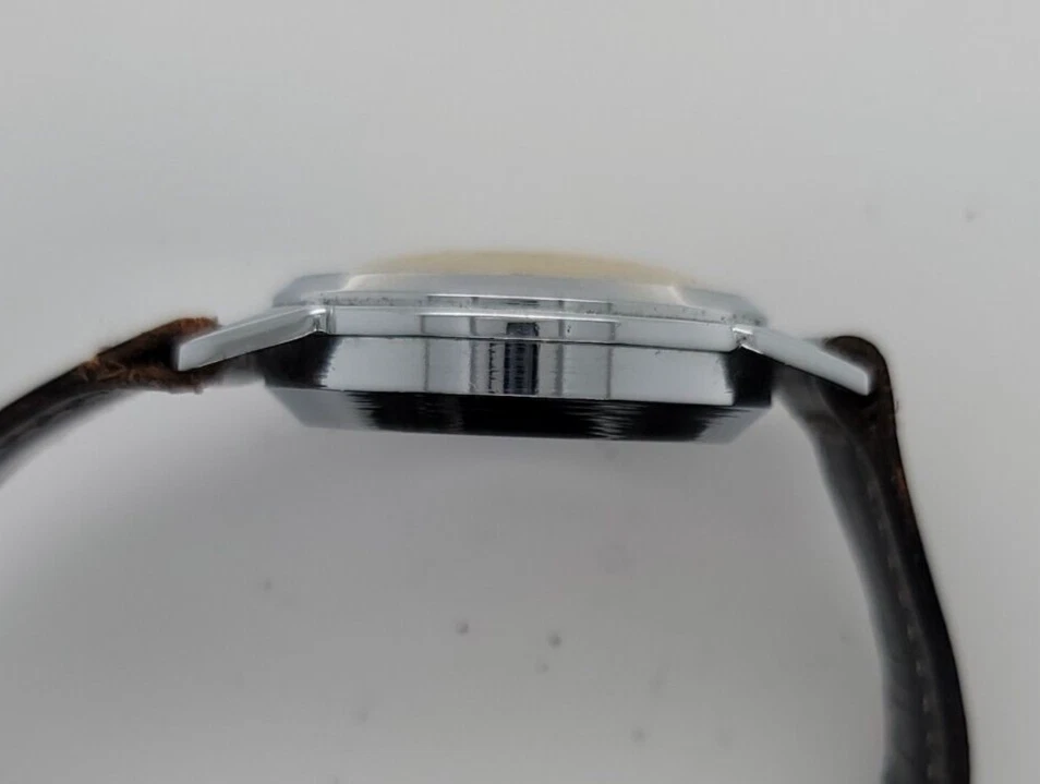 Reloj pulsera suizo vintage Waldan De Luxe cuerda manual para hombre para reparación Foto 4 de 4