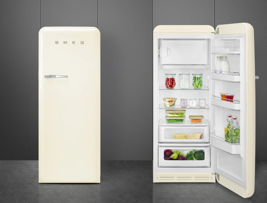Smeg Kühlschrank beige im retro Style der 50er Jahre (neu und originalverpackt)