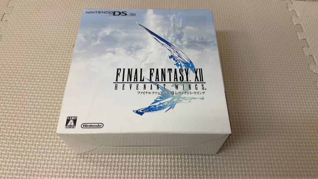 Final Fantasy 12 Revenant-Wing Nintendo DS lite Japanese Final Fantasy 12 Revenant-Wing Nintendo DS lite Japanese