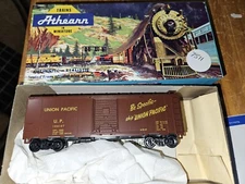 ATHEARN UNION PACIFIC 106107 FREIGHT CAR, BE SPECIFIC SHIP UNION PACIFIC