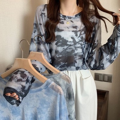 Modernes Damen Eisseide Langarm T-Shirt mit einzigartigem Batik Muster
