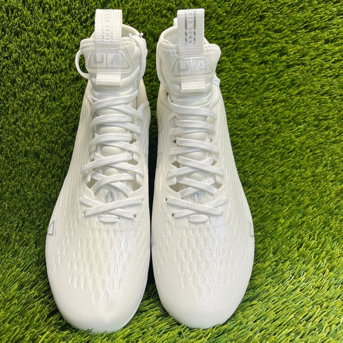 Men’s size 9.5-Under Armour Spotlight Lux MC 2.0 Men\'s Football Cleats White NEW Under Armour Spotlight Lux MC 2.0 White | Mercari main image 4