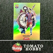 RONALDINHO /199 YELLOW REFRACTOR DAKA TOP AUDIENCE 2025-26 ROAD BARCELONA