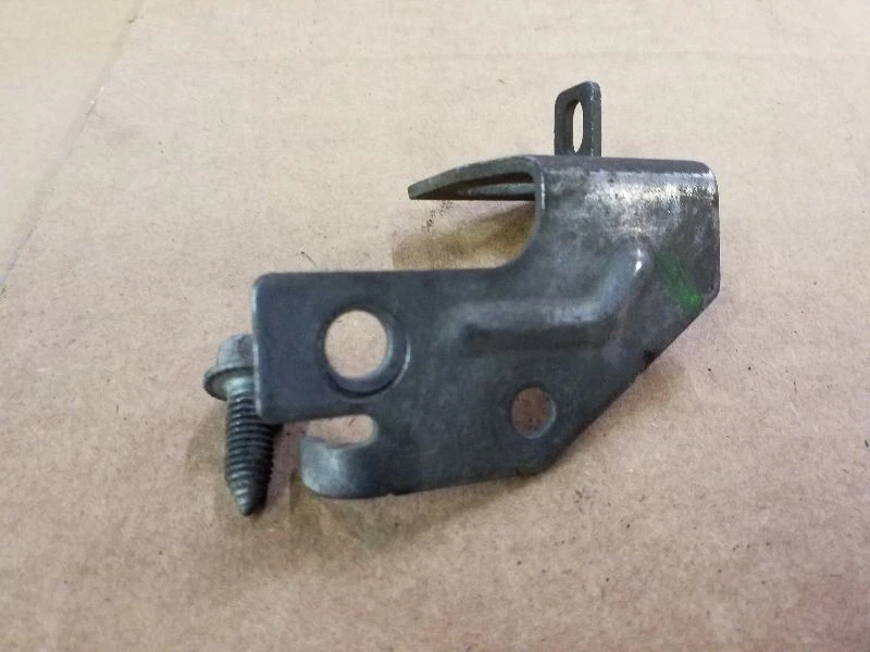 Suporte de mangueira de freio dianteiro direito compatível com 15 16 17 Ford Expedition - Imagem 3 de 4