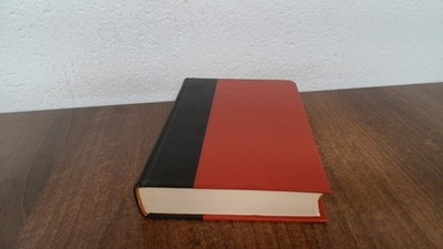 			The Family Book Of Home Entertaining, Florence Brobeck, Doubleday		