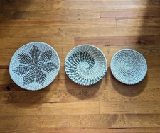 Set Of 3 Seagrass Basket Wall Decor Bohemian Two Tone Swirl Flower Shabby Chic