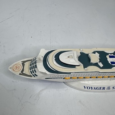 Royal Caribbean Voyager of the Seas Cruise Ship Model Souvenir 12
