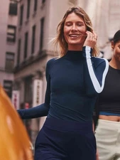 Athleta M Medium Renew Seamless Mock Neck Top Eclipse/White NWT! #805581