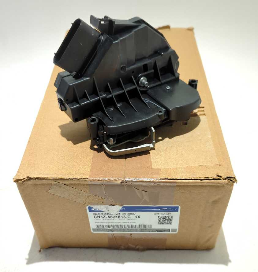 New OEM Ford Front Door Latch Single Pwr 2018-2023 EcoSport LH