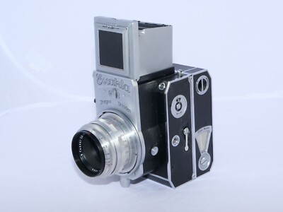 Ihagee Exakta 66 film Vintage SLR. ZEISS Tessar 80mm f2.8 Lens