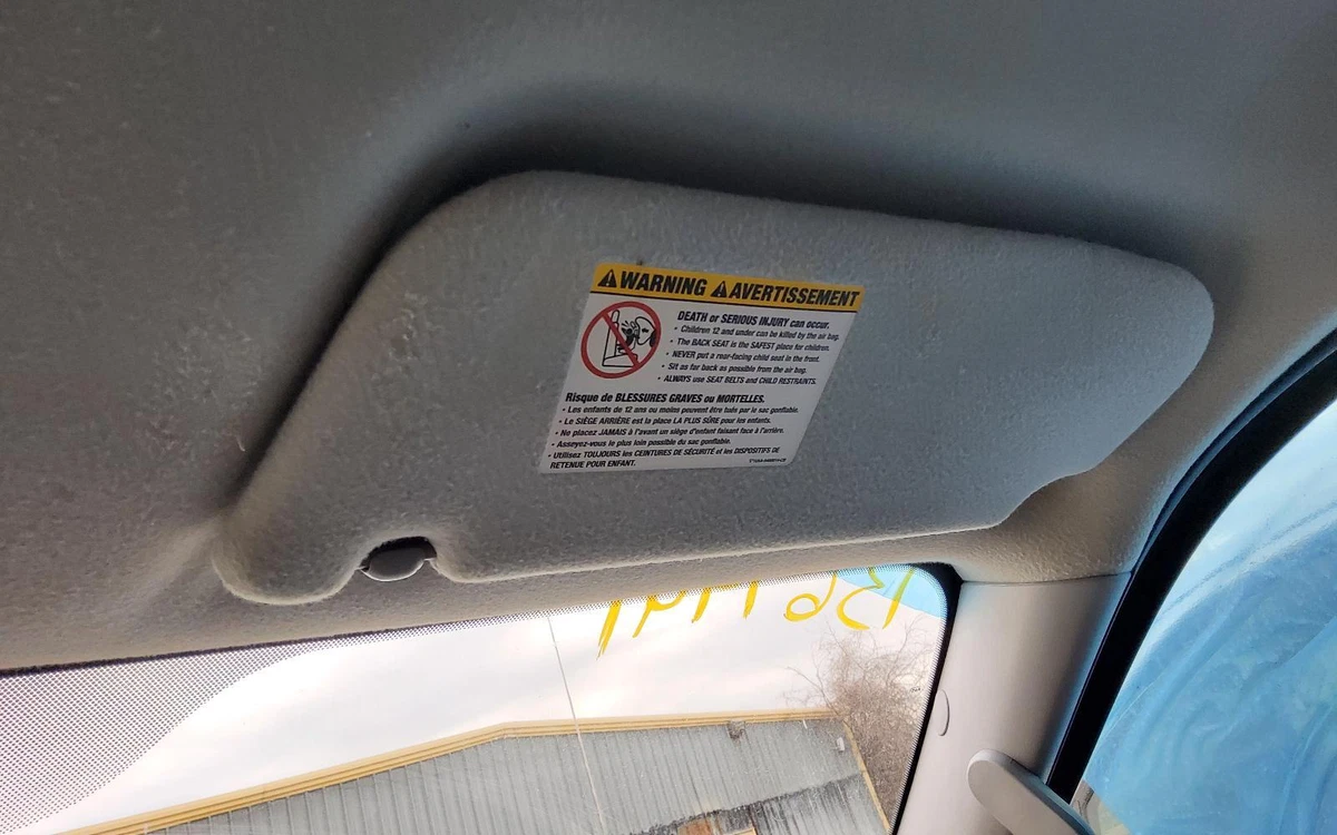 2004 ford explorer sun on sale visor