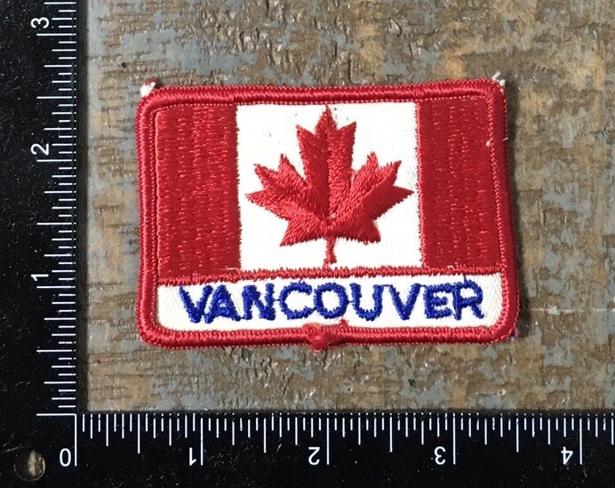 Vintage VANCOUVER Canadian Flag British Columbia Canada Travel Souvenir Patch