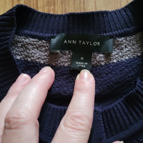 Ann Taylor Cardigan Womens Size Medium Gray Blue Stripe Button Down Top Pockets - Picture 4 of 11