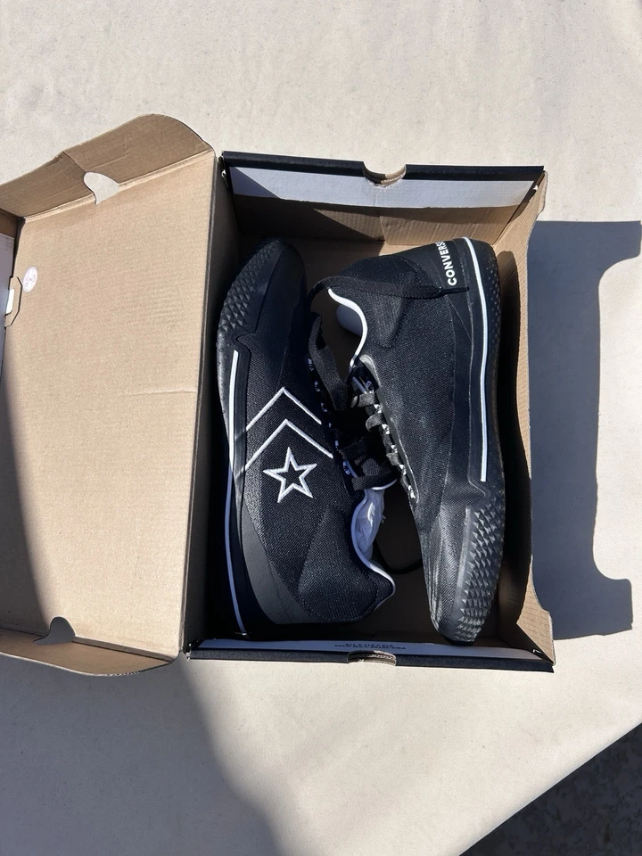 ALL STAR BB EVO MID BLACK AND WHITE BASKETBALL SHOES MEN’s Size 9.5 - Image 2 of 4