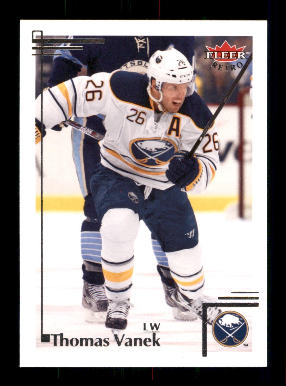 87 Thomas Vanek 26 Sabres 2013 Fleer Hockey Sports Trading Card