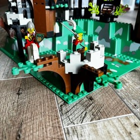 LEGO System Castle Dark Forest Fortress 6079 In 1996 Used Retired As Is P2