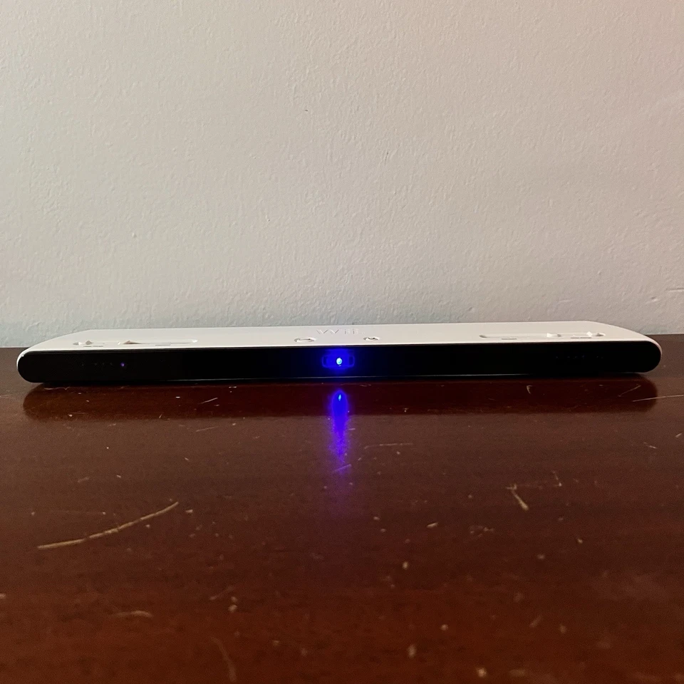 Nintendo Wii, Ultra Sensor Bar Inalámbrico Rango Extendido 091002-01 - Funciona Foto 2 de 4