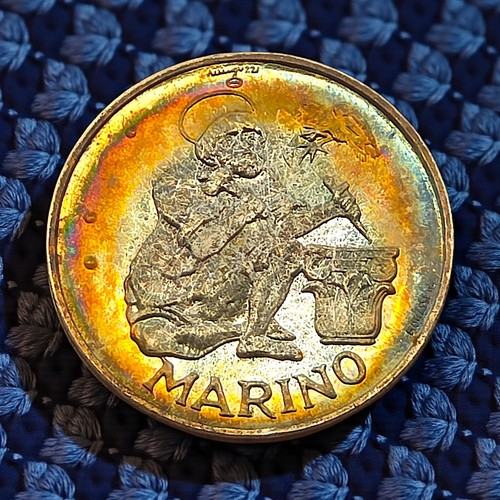 1975 San Marino 500 Lire Silver Coin – Stonecutter – Double Rainbow Toning