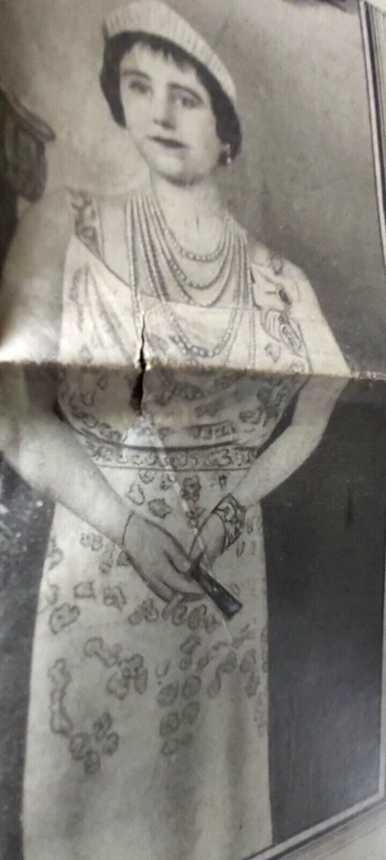 PARIS SOIR 1938 GRANDS PARENTS DE CHARLES III VISITE ROYALE A PARIS ELISABETH II - Photo 4/4