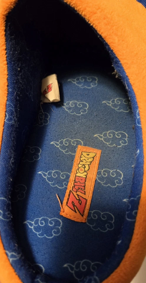 Zapatillas Oficiales Dragon Ball Z - Ground Up - Talla 9/10 Usadas Foto 3 de 4