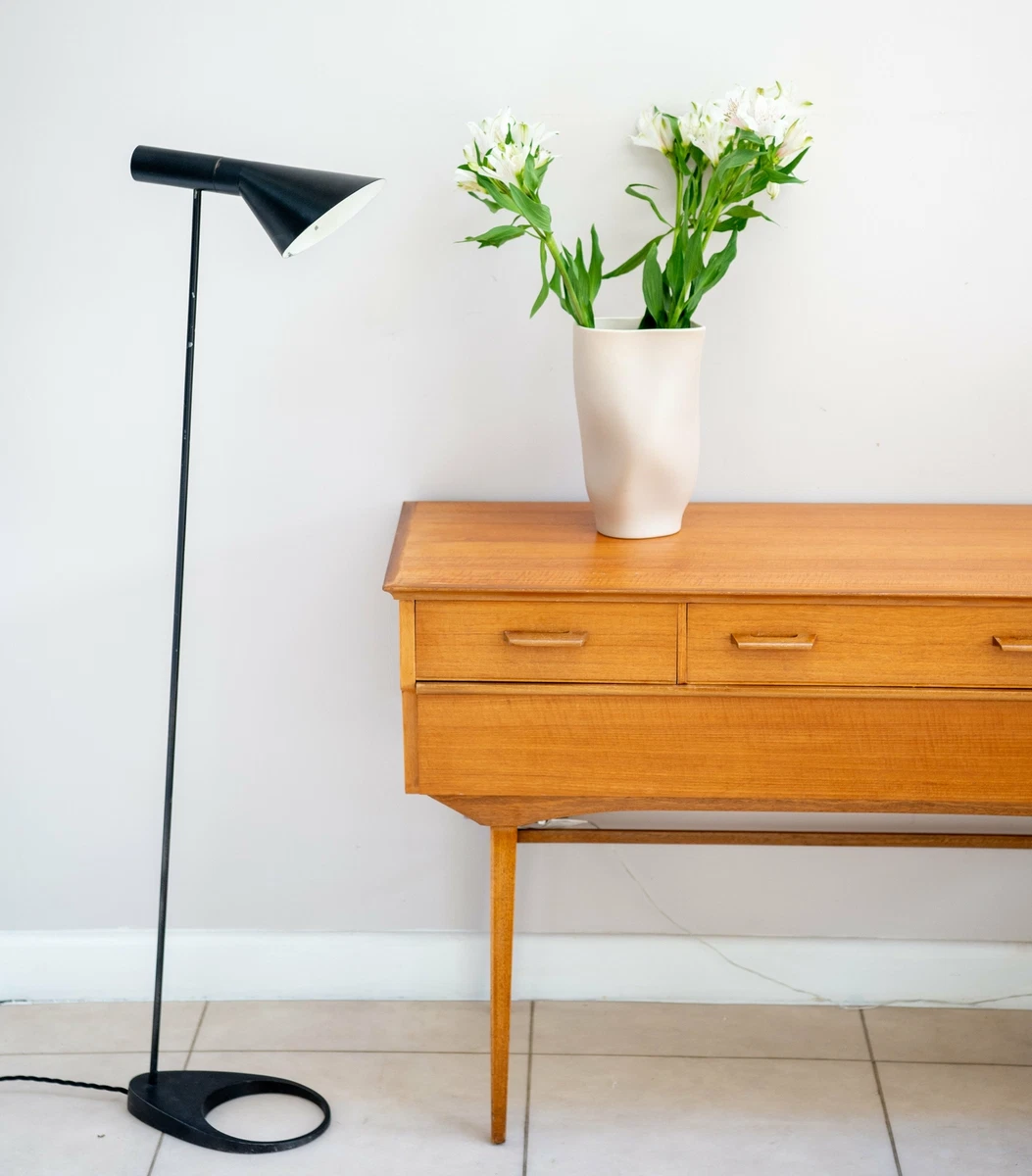 Original First Production Aj Visor Floor Lamp By Arne Jacobsen For