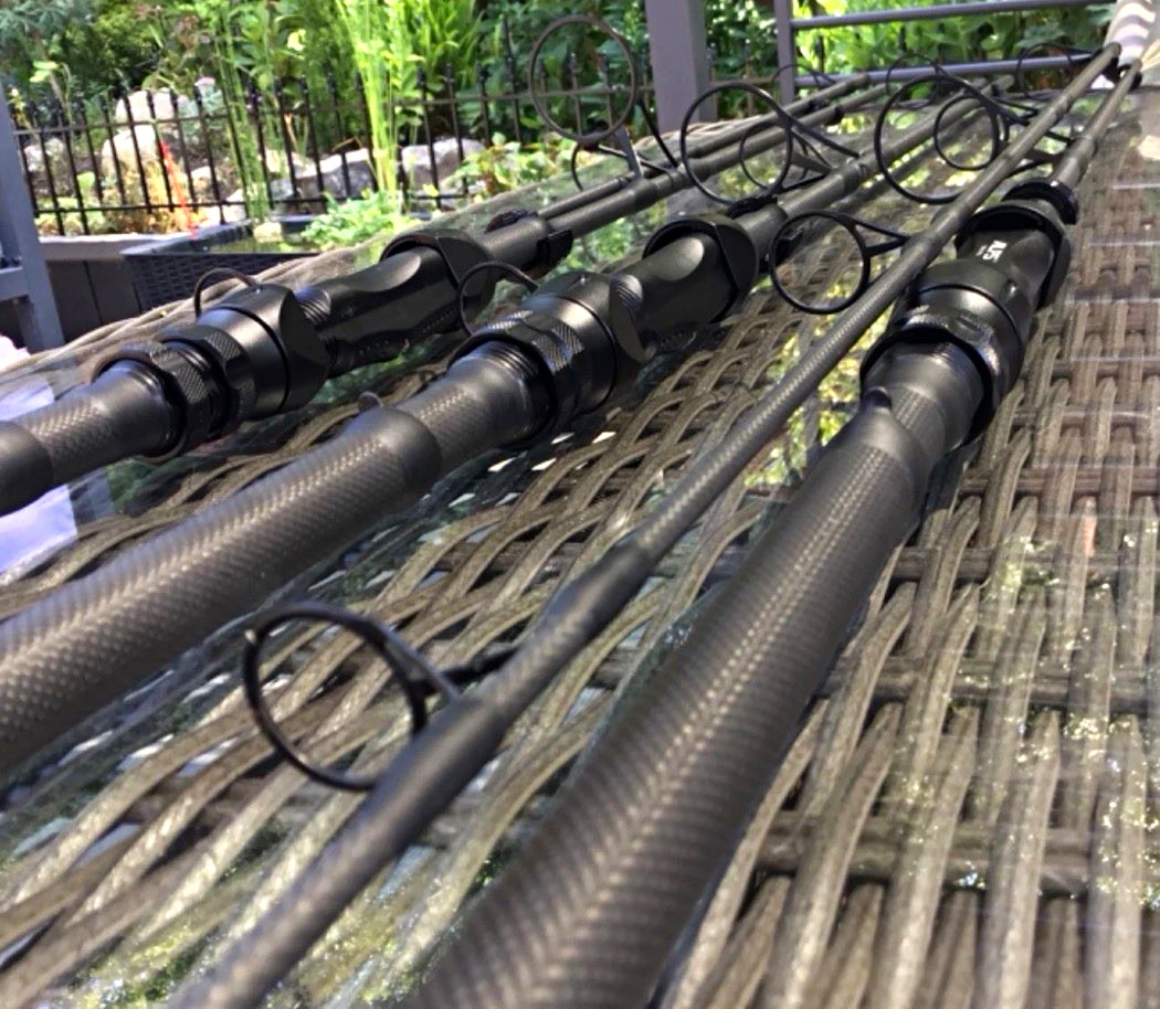 Nash Scope Black Ops 10ft 3lb Carbon Fibre Rods x3 ALPS Seats and sleeves