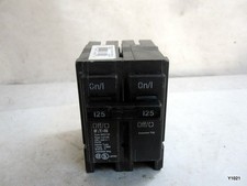Cutler Hammer Eaton BR2125 125 Amp 2 Pole Circuit Breaker Type BR 120/240V