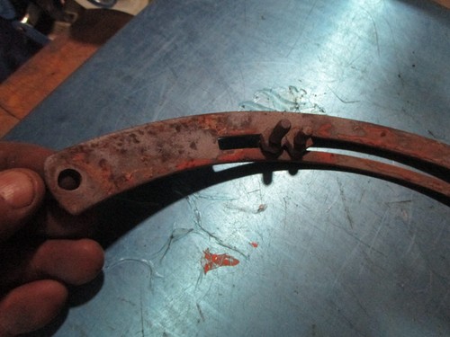 FORD, 8N, 9N, 2N, QUADRANT RETAINER #9N520 USED ORIGINAL GOOD CONDITION