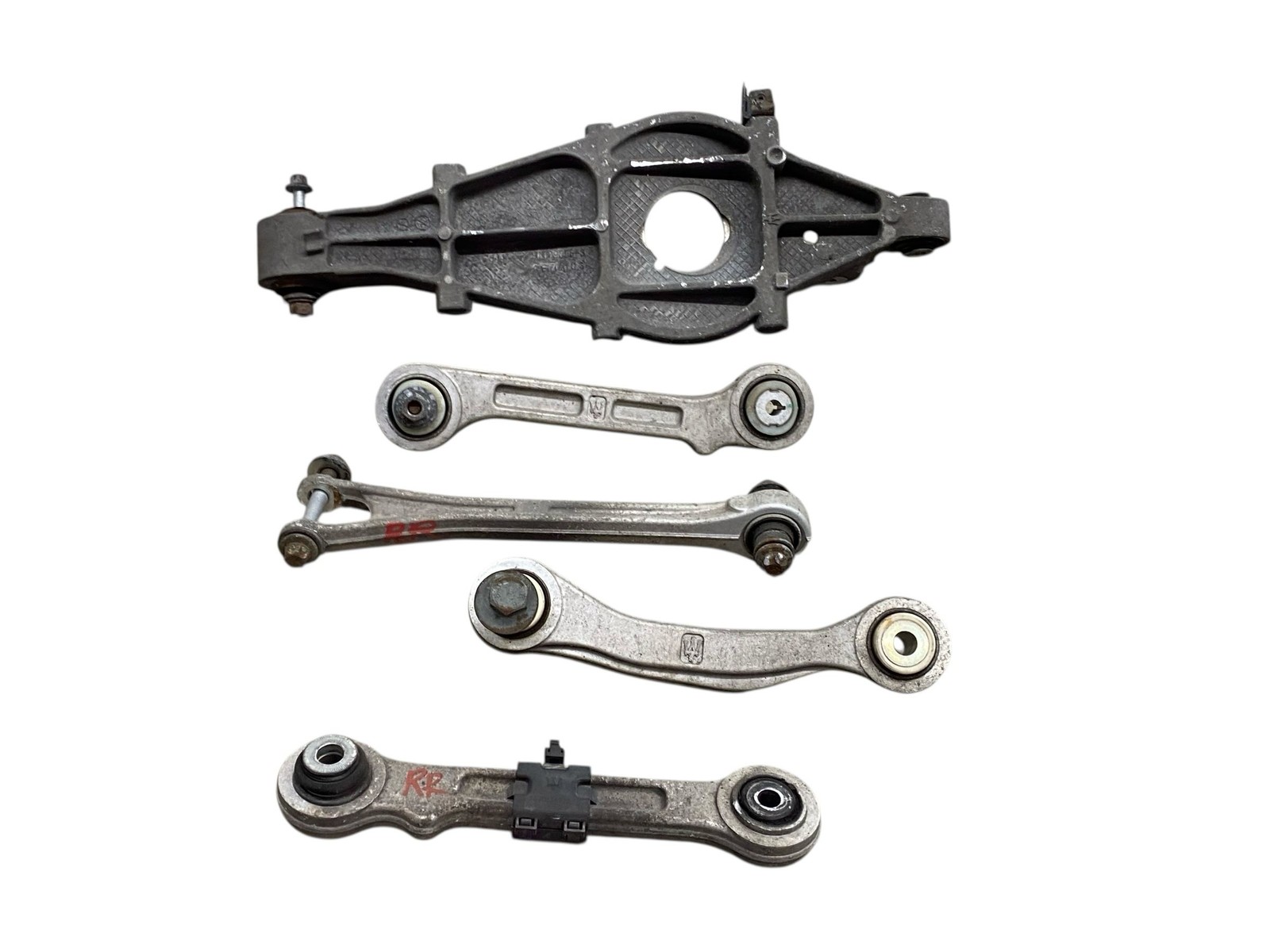 2017-2024 MASERATI LEVANTE RH RIGHT REAR UPPER & LOWER CONTROL ARM SET 51K MILES