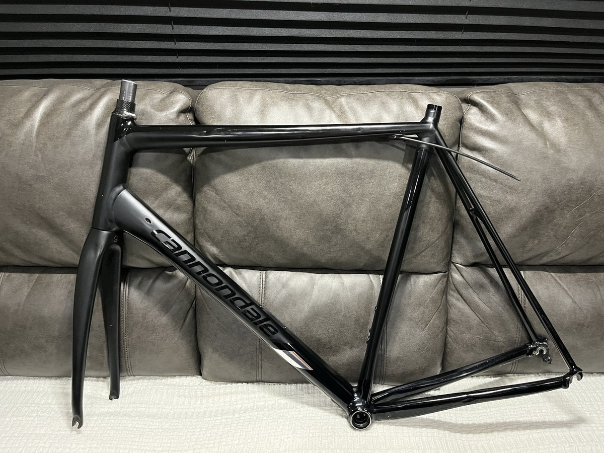 Cannondale キャノンデール CAAD12   F40NB 2016 Cannondale CAAD12 Black Inc. 58cm w/ Zipp 303 & SRAM