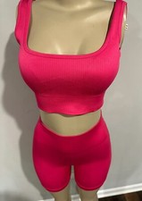 Yoga Set Size Medium Women  s Seamless Sports Bra High Rise Shorts