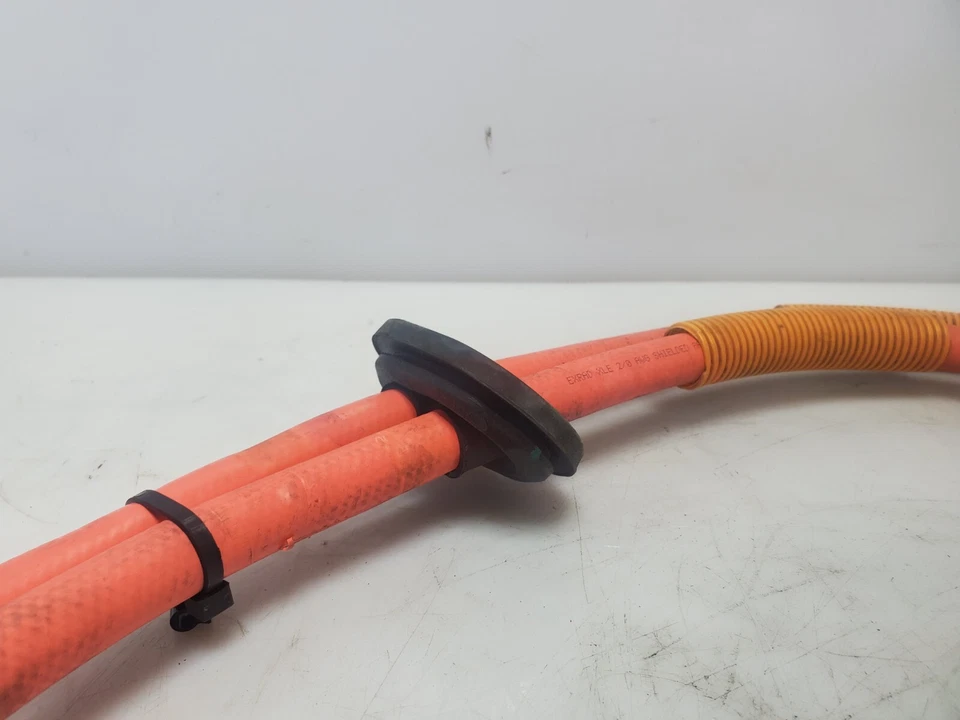 ✅ 2012-2016 OEM Tesla Model S Rear High Voltage Junction Box Cable Harness - Image 4 of 4