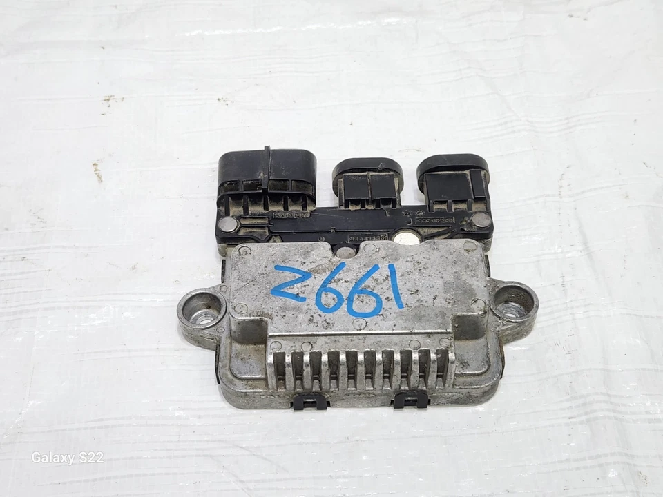 Nissan Pathfinder 2013 módulo de control del ventilador de refrigeración OEM M157989 Foto 2 de 4