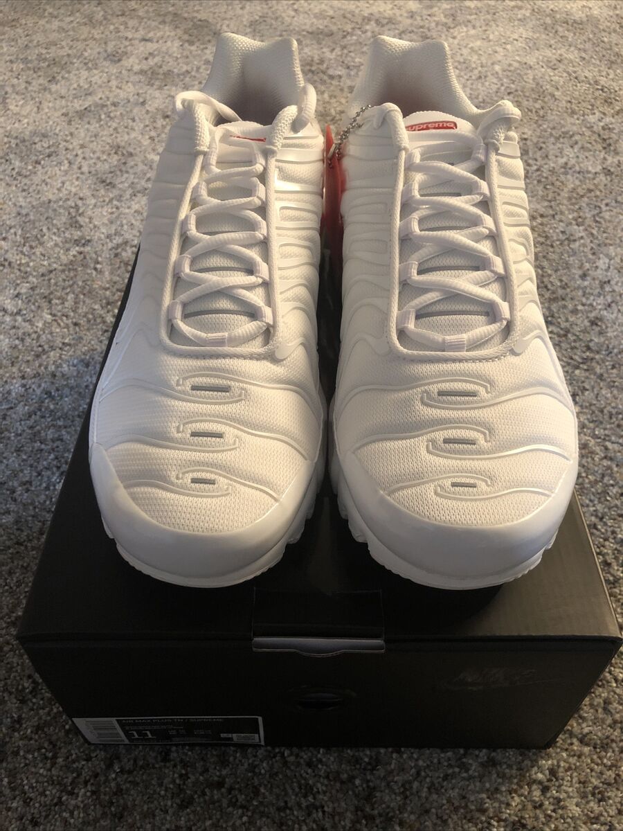 Supreme Nike Air Max Plus Size 11 White New DA1472 100 Ready Supreme Nike Air Max Plus Size 11 White New DA1472 100 Ready