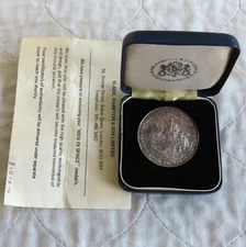 1969 APOLLO 11 MEN IN SPACE 40mm SILVER PROOF MEDAL FROM SLADE HAMPTON & SONS